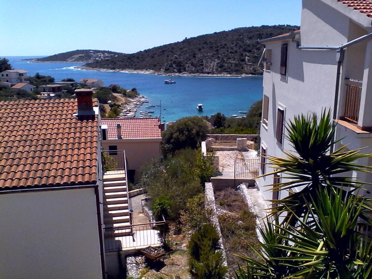 Apartments By The Sea Sevid, Trogir - 16897 Марина Экстерьер фото
